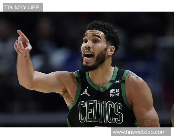 杰森塔图姆如何在NBA赛场上展现超凡实力与领袖风范