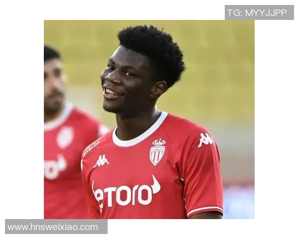 楚阿梅尼：从年轻天才到足球巨星的成长之路与未来展望